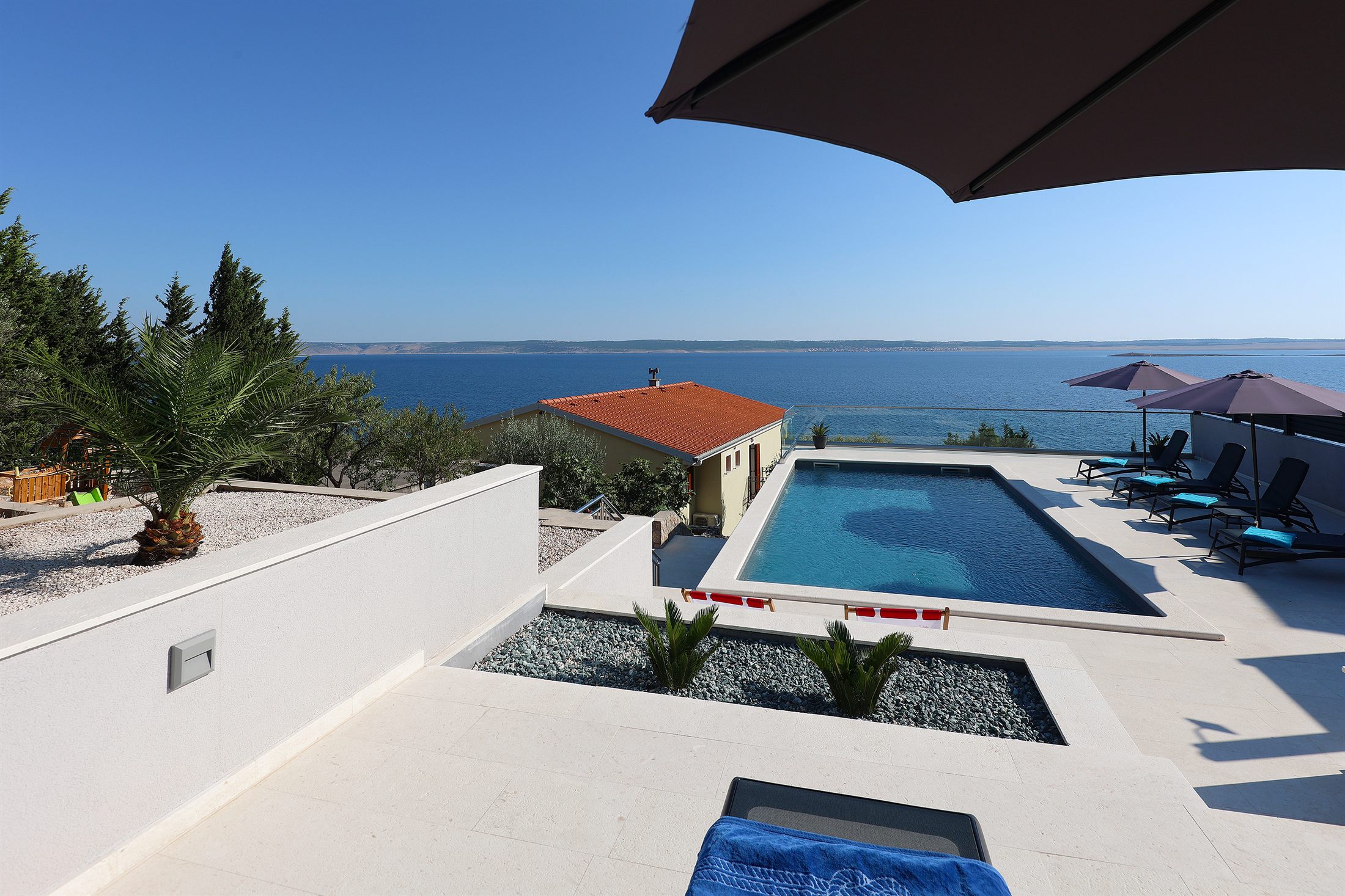 Apartment Lina terrace with sea view